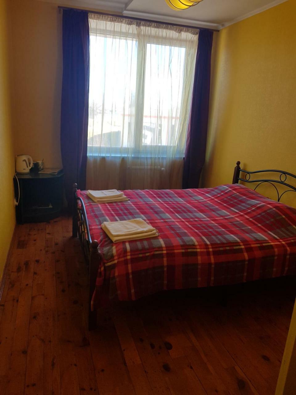 Hotel Erfolg Daugavpils Bagian luar foto